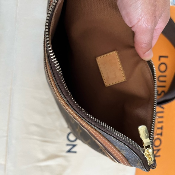 Louis Vuitton authentic vintage retired cross body bag adjustable strap - Picture 12 of 17